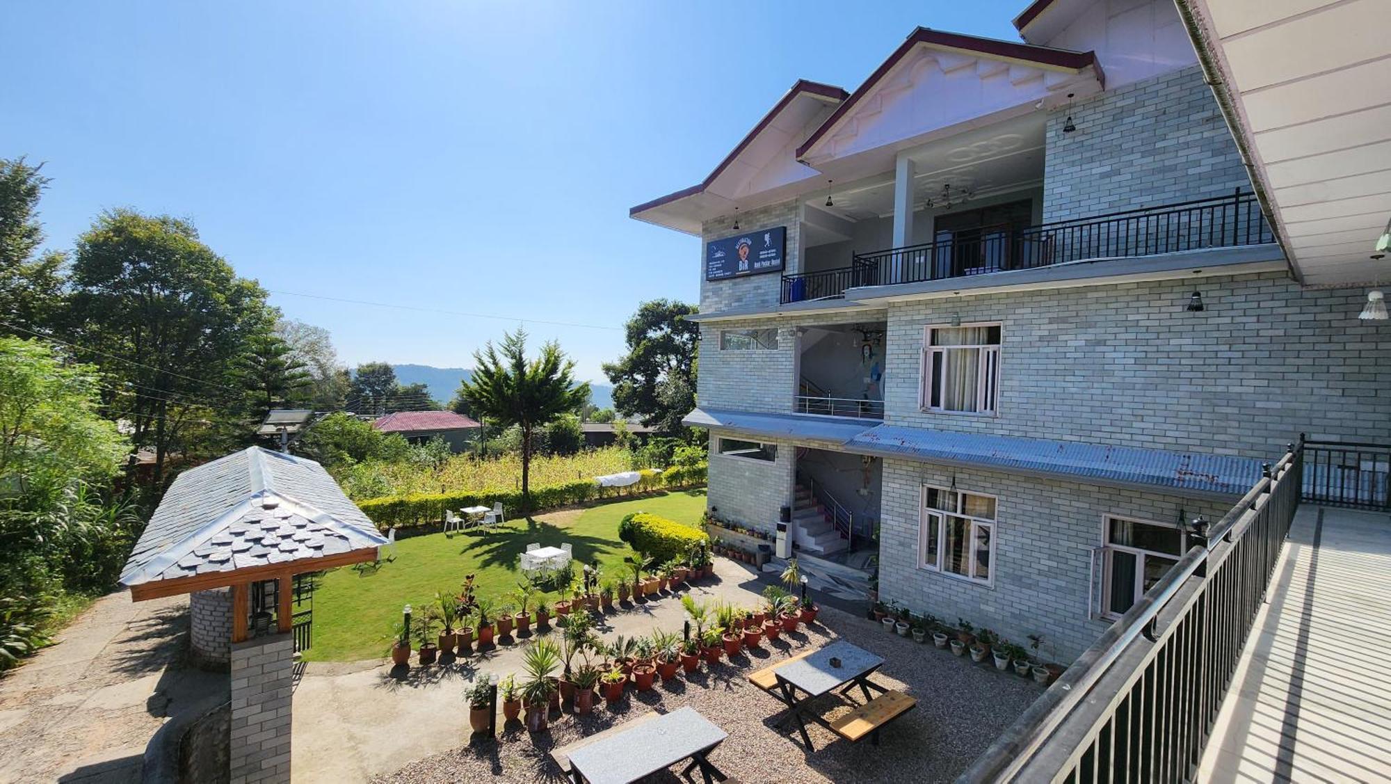 Destination Bir Hostel Екстериор снимка